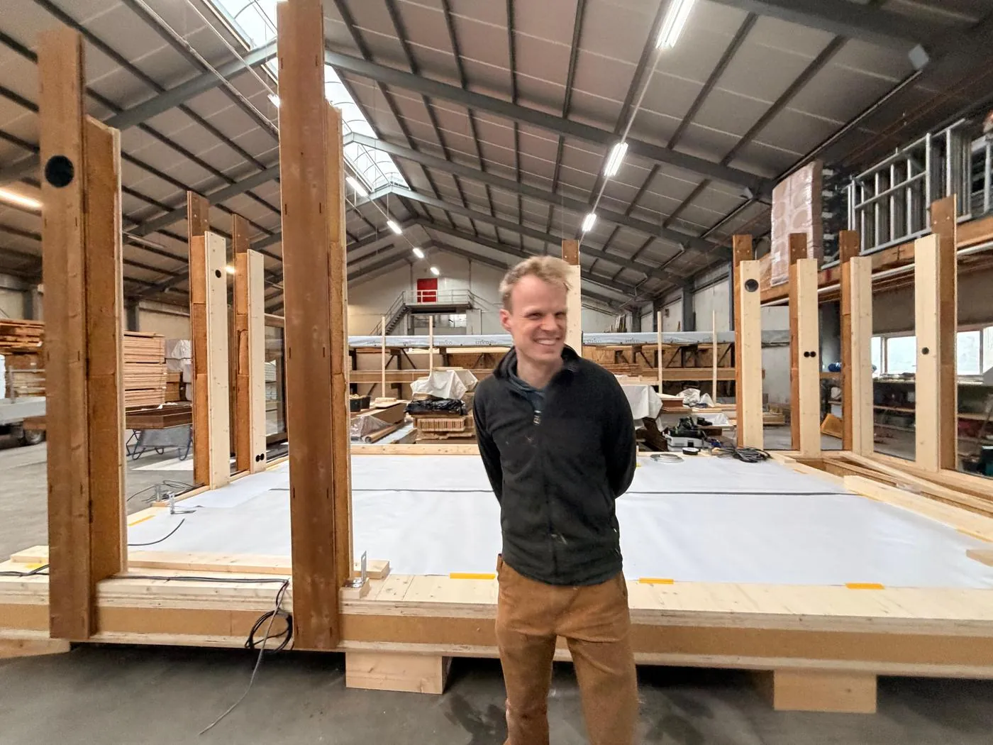 Rick tijdens de bouw